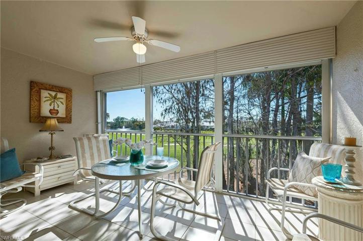 6700  Dennis  CIR, Naples, FL 34104