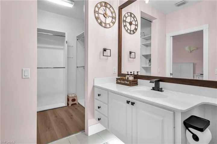 Walk In Closet