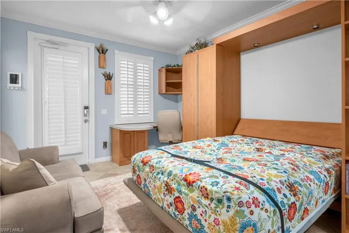 Main Floor w/ Murphy Bed