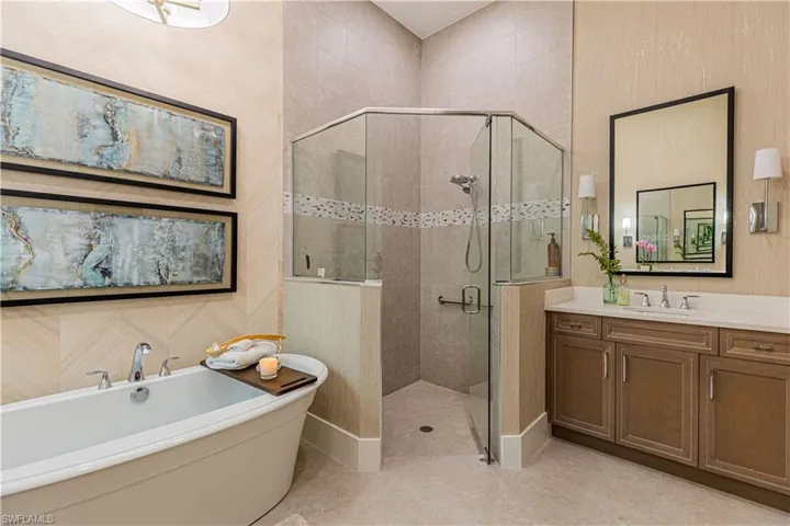 Dual Vanity’s and Freestanding Tub