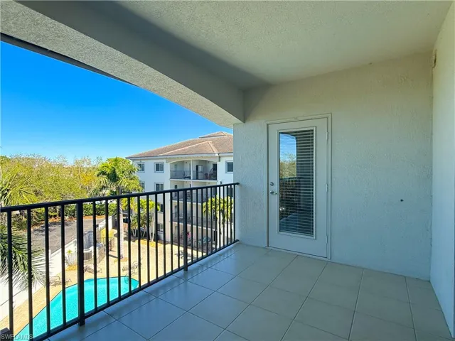 1100 Pine Ridge Rd B405, Naples, Florida 34108