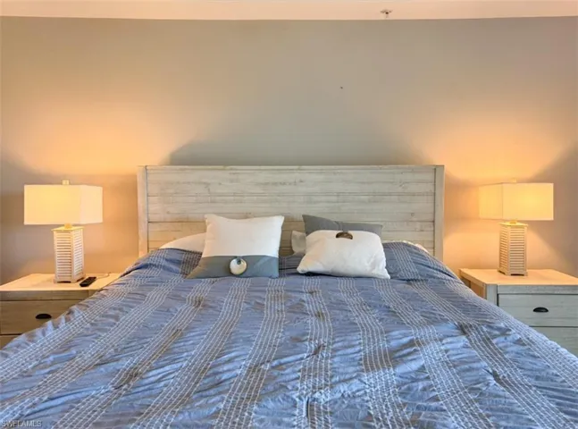 1100 Pine Ridge Rd B405, Naples, Florida 34108