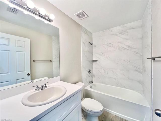 3704  24th SW ST, LEHIGH ACRES, FL 33976