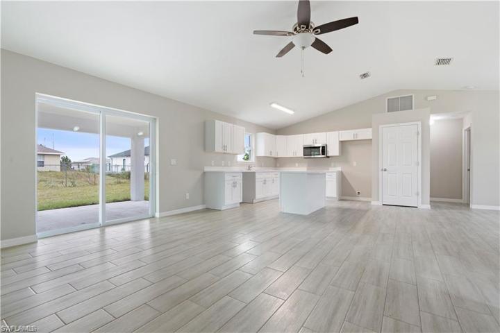 3704  24th SW ST, LEHIGH ACRES, FL 33976