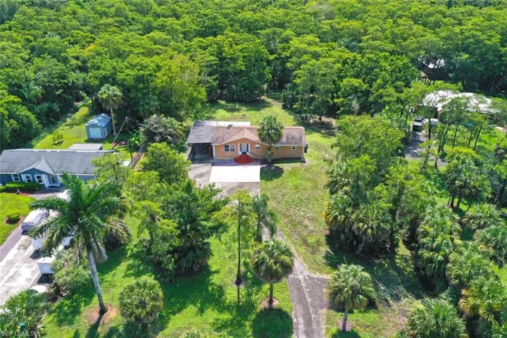 160 19th St Nw, Naples, Florida 34120