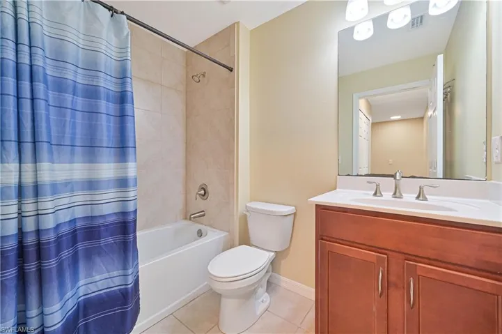 3739 Crofton Ct, Fort Myers, Florida 33916