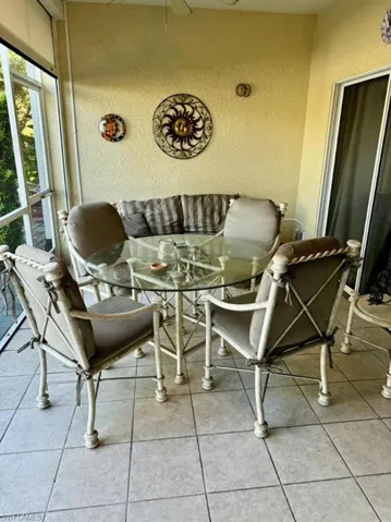 1240  Shady Rest  LN, Naples, FL 34103
