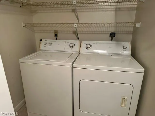 1518 Edgewater Cir 2a, Fort Myers, Florida 33919