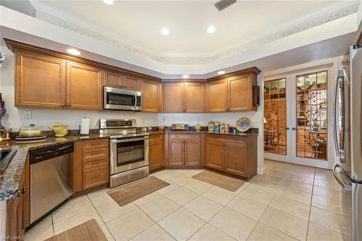 22912 Dayflower Ln, Alva, Florida 33920