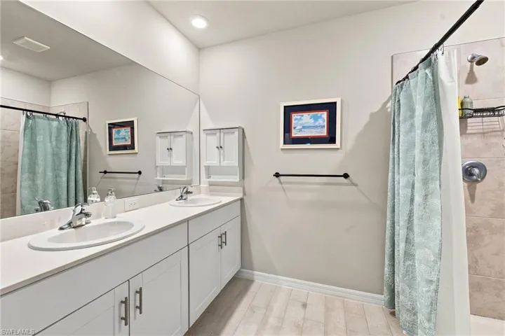 Primary Ensuite