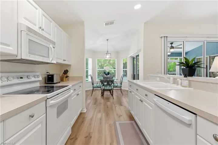 9584 Dunkirk Dr, Fort Myers, Florida 33919