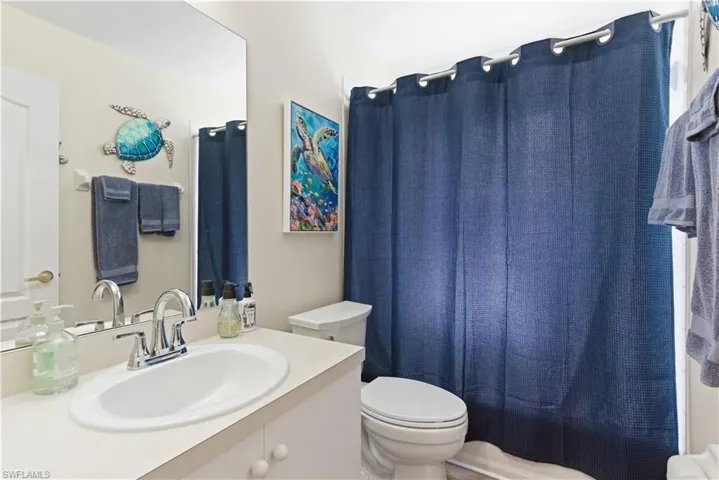 9584 Dunkirk Dr, Fort Myers, Florida 33919