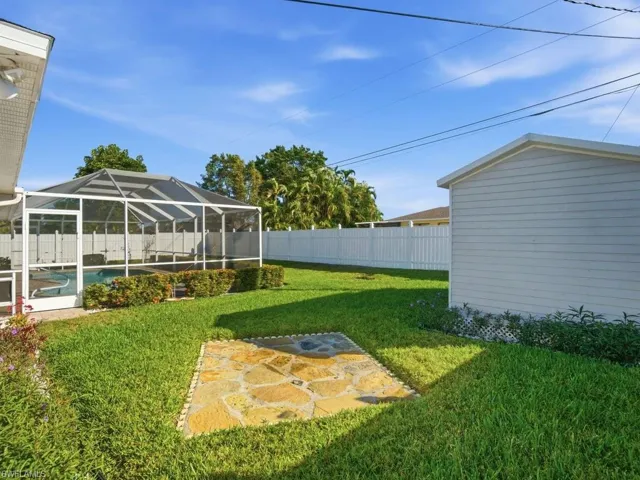 4121 SW 6th  AVE, Cape Coral, FL 33914
