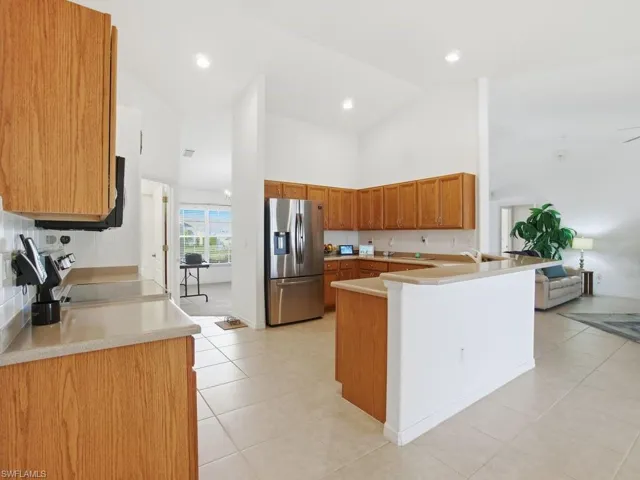 4121 SW 6th  AVE, Cape Coral, FL 33914