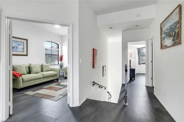 178 Vintage Cir # M202, Naples, Florida 34119