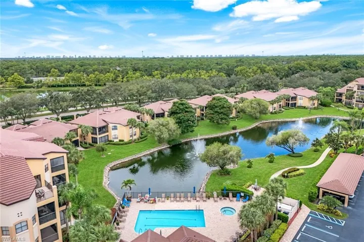 178 Vintage Cir # M202, Naples, Florida 34119