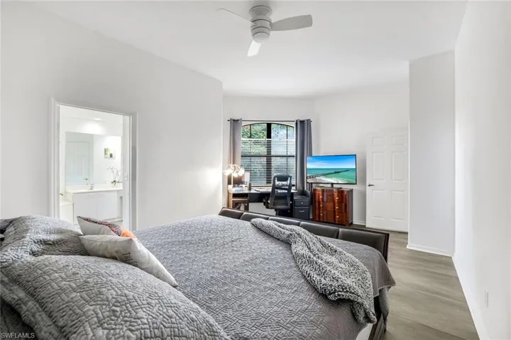 178 Vintage Cir # M202, Naples, Florida 34119