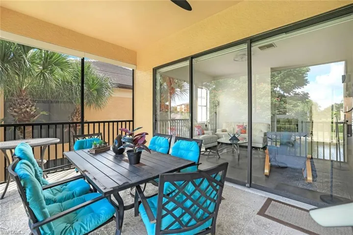 178 Vintage Cir # M202, Naples, Florida 34119