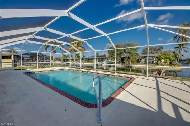 1205 SE 5th  ST, Cape Coral, FL 33990