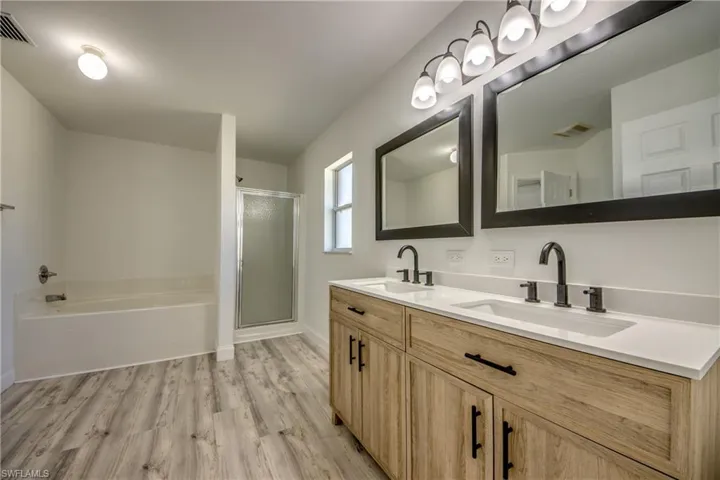 1205 SE 5th  ST, Cape Coral, FL 33990