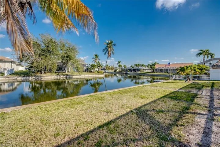 1205 SE 5th  ST, Cape Coral, FL 33990