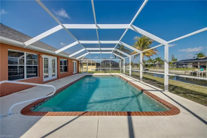 1205 SE 5th  ST, Cape Coral, FL 33990