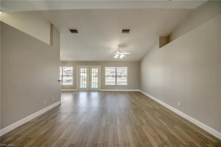 1205 SE 5th  ST, Cape Coral, FL 33990