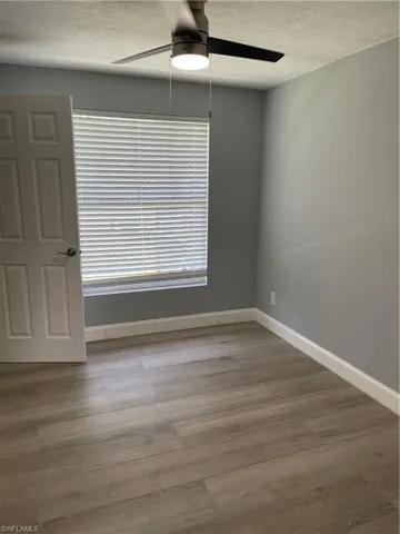 528  14th N ST, Naples, FL 34102