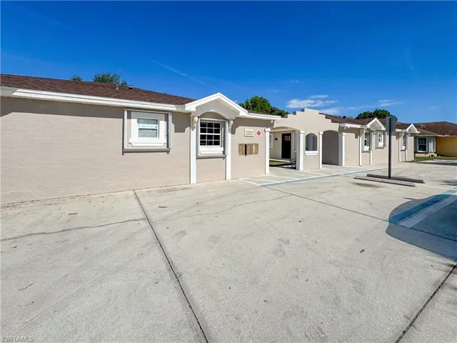 1321 SE 8th  AVE, Cape Coral, FL 33990