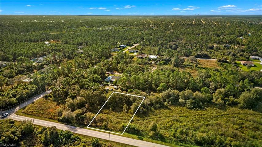 1405  Williams  AVE, Lehigh Acres, FL 33972