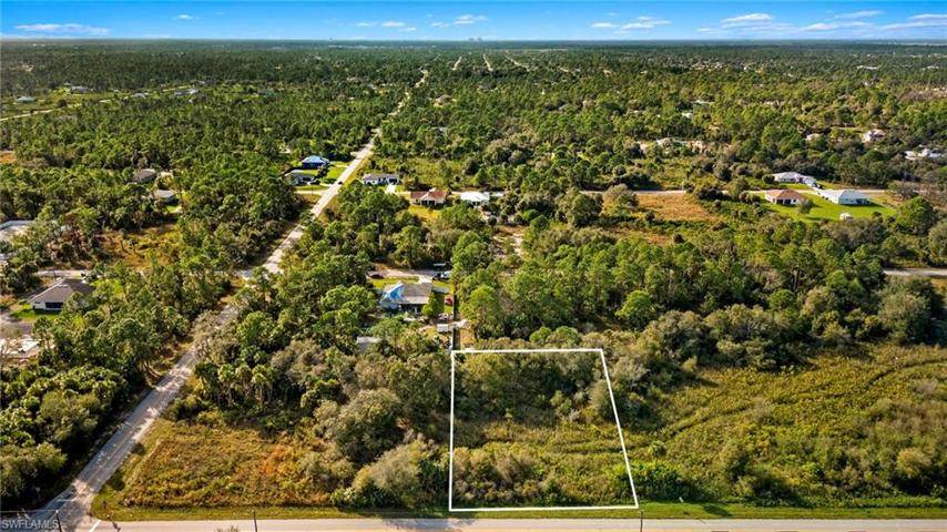 1405  Williams  AVE, Lehigh Acres, FL 33972