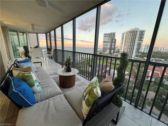 4651  Gulf Shore N BLVD, Naples, FL 34103