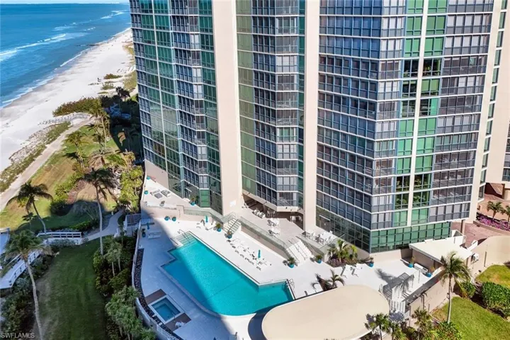 4651 Gulf Shore Blvd 806 - Heated Pool/Spa