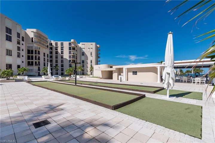 3115 Gulf Shore Blvd N 203s, Naples, Florida 34103