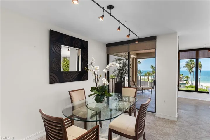 3115 Gulf Shore Blvd N 203s, Naples, Florida 34103
