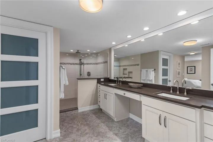 3115 Gulf Shore Blvd N 203s, Naples, Florida 34103
