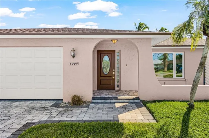 4005 Se 1st Ave, Cape Coral, Florida 33904