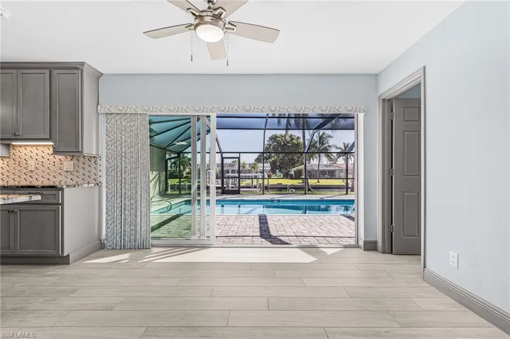 4005 Se 1st Ave, Cape Coral, Florida 33904
