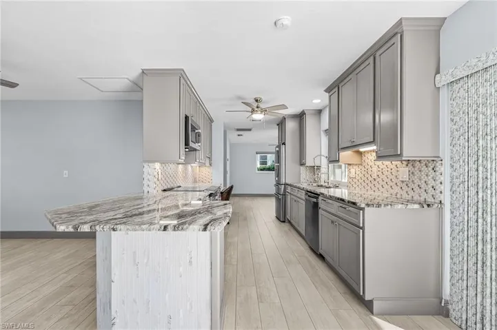 4005 Se 1st Ave, Cape Coral, Florida 33904