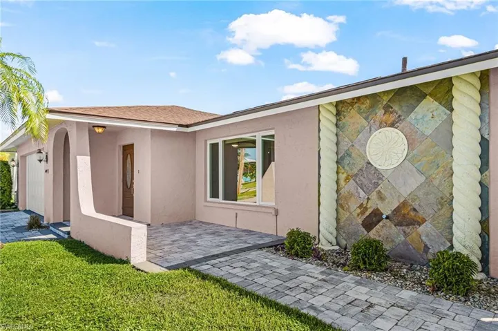 4005 Se 1st Ave, Cape Coral, Florida 33904