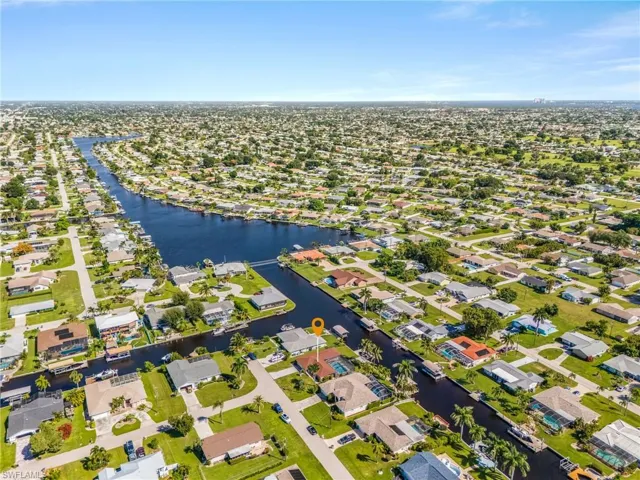 4005 Se 1st Ave, Cape Coral, Florida 33904