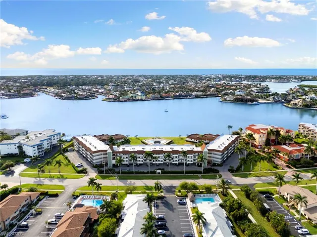 750 Elkcam Cir 215, Marco Island, Florida 34145