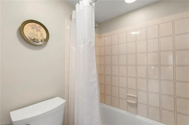 750 Elkcam Cir 215, Marco Island, Florida 34145