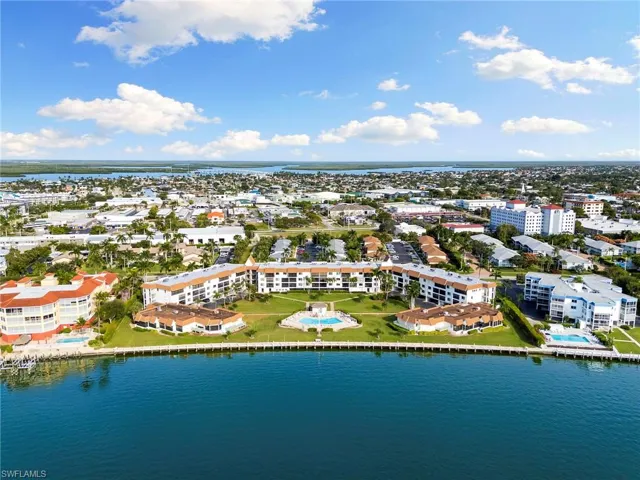 750 Elkcam Cir 215, Marco Island, Florida 34145