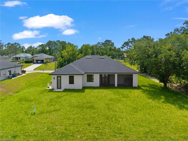1722  Unice N AVE, Lehigh Acres, FL 33971