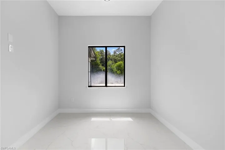 1722  Unice N AVE, Lehigh Acres, FL 33971