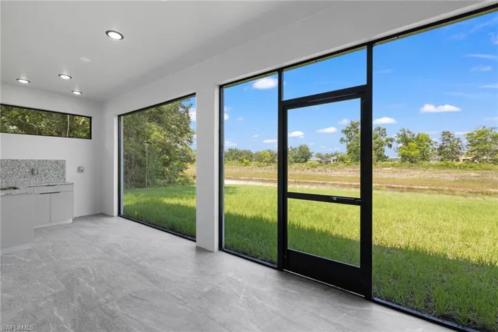 1722  Unice N AVE, Lehigh Acres, FL 33971