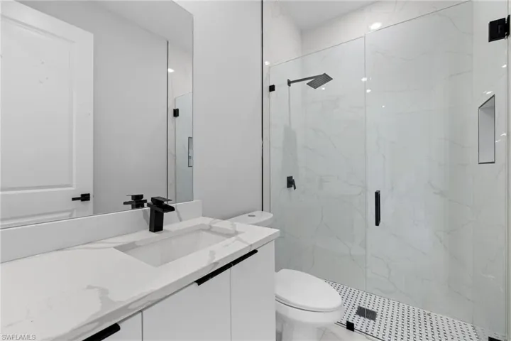 1722  Unice N AVE, Lehigh Acres, FL 33971