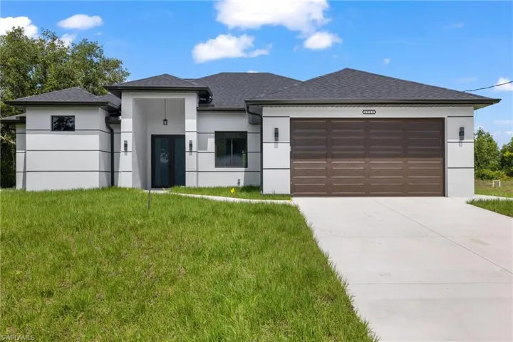 1722  Unice N AVE, Lehigh Acres, FL 33971