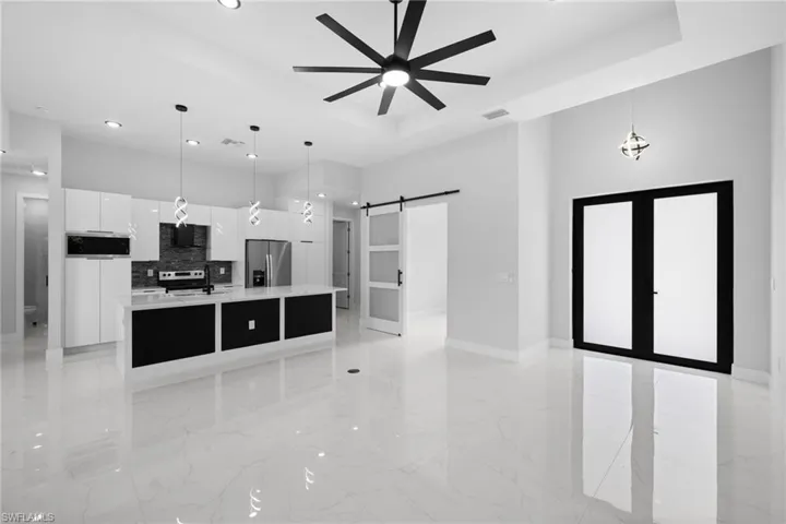 1722  Unice N AVE, Lehigh Acres, FL 33971